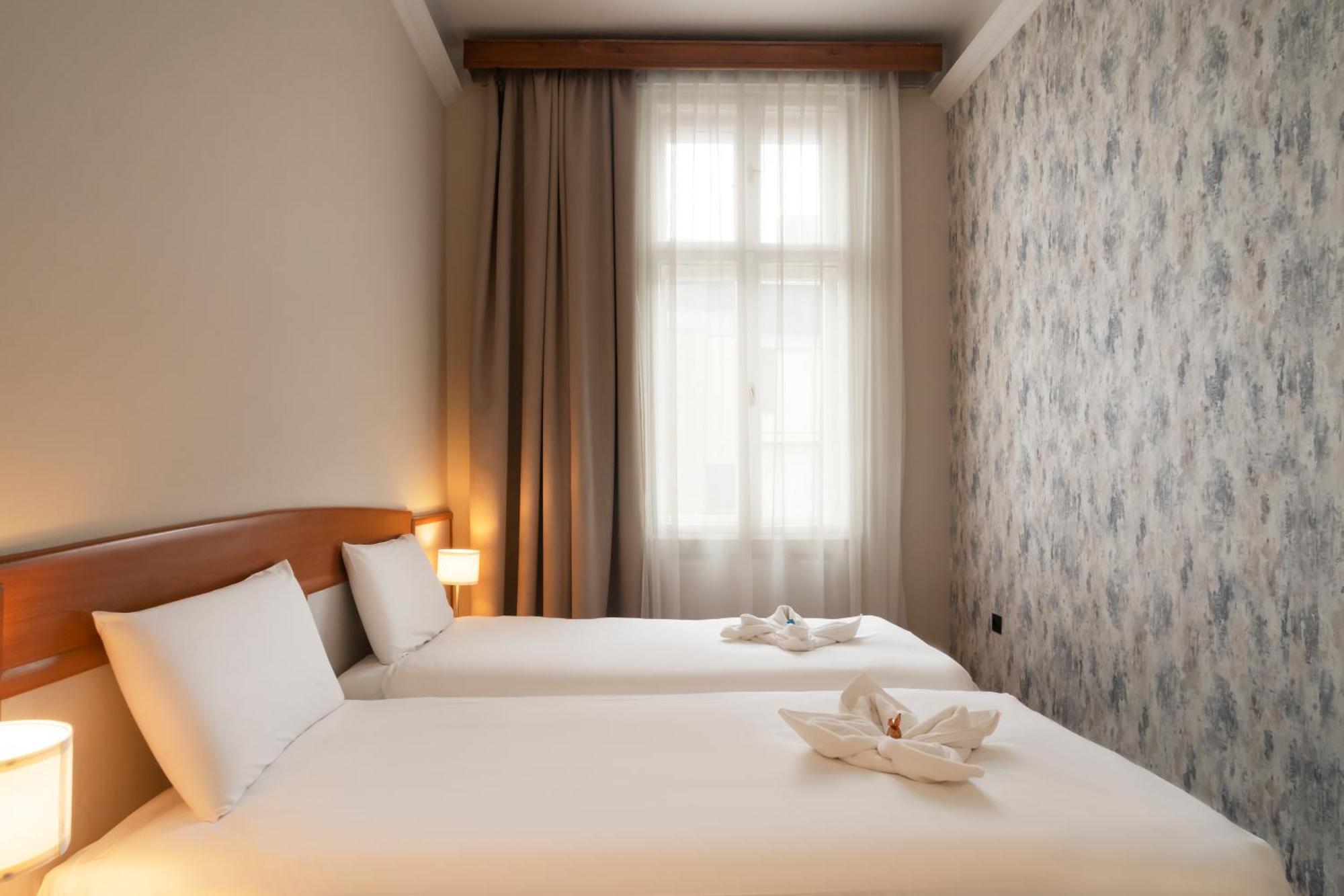 Korona Hotel Nyíregyháza Exteriér fotografie